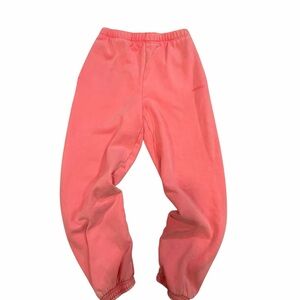 Aritzia Pink women’s Joggers